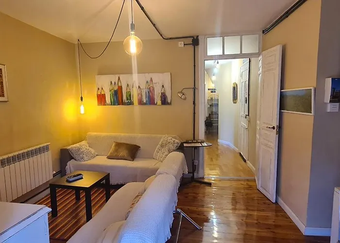 Areza Con Garaje Apartman