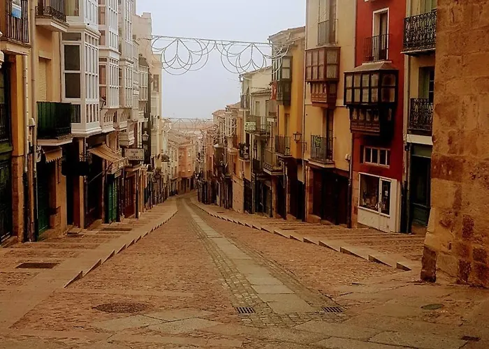 Areza Con Garaje * Zamora